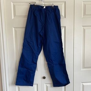 Vintage MEC rain pants in excellent condition
